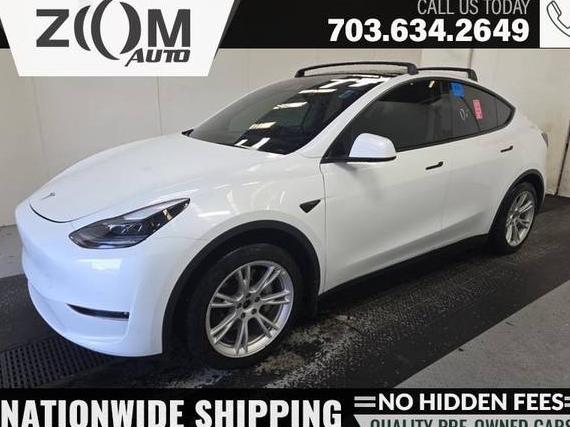 TESLA MODEL Y 2021 5YJYGAEE9MF297477 image